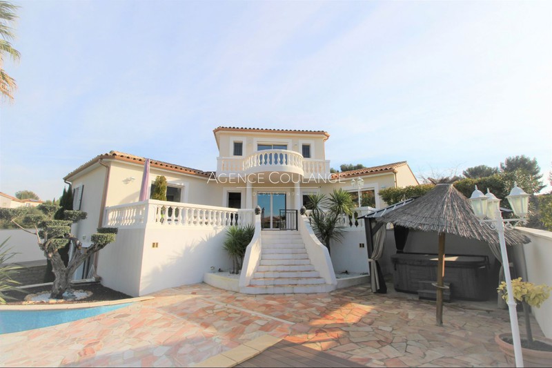 Photo Villa Saint-Cyr-sur-Mer to buy villa 4 bedrooms 220 m²