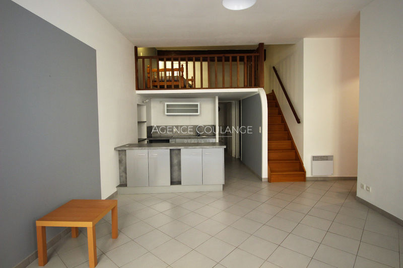vente Apartment La ciotat Downtown Apartment La Ciotat Centre-ville, to buy apartment 3 rooms 82 m²