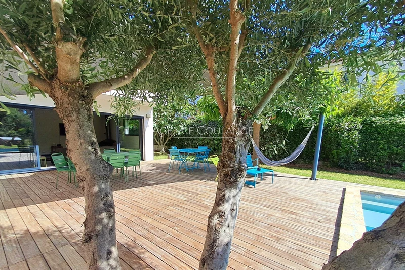 Vente villa contemporaine Sanary-sur-Mer  