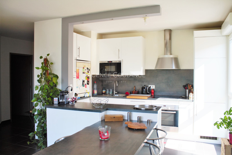 Photo Apartment La Ciotat Proche vieux port, to buy apartment 3 rooms 63 m²
