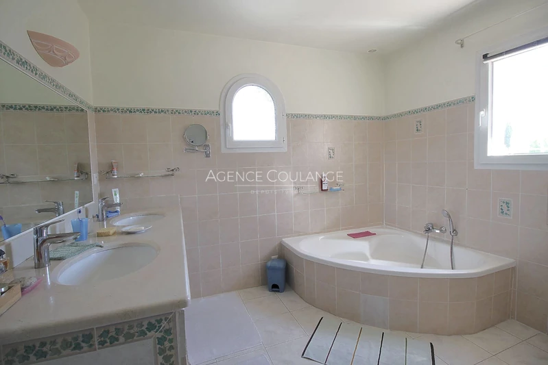 Vente maison Saint-Cyr-sur-Mer  