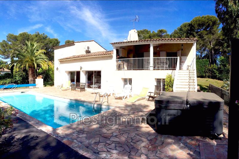 vente House villa Juan-les-pins City quiet Villa Juan-les-Pins Proche ville au calme, Rentals villa 5 bedroom 190 m²