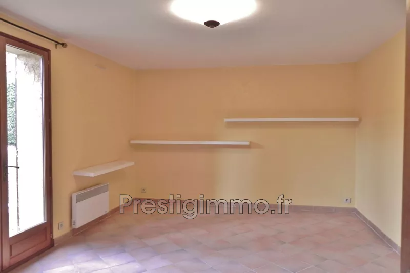 Location villa Le Rouret  