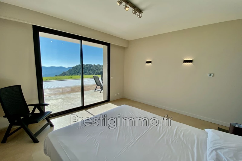 Location maison contemporaine Grasse  