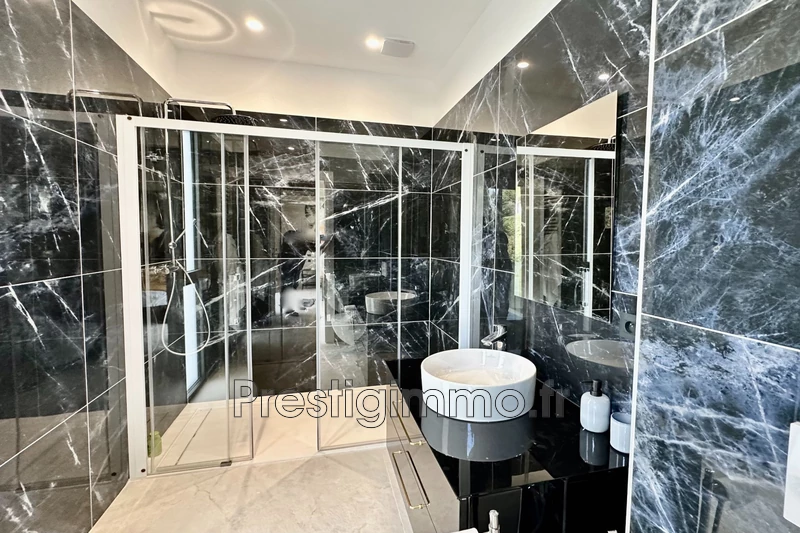 Location maison contemporaine Mougins  