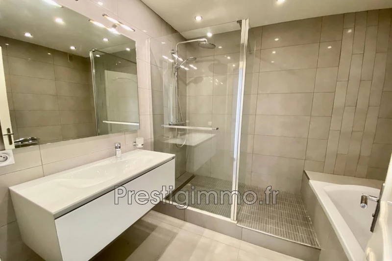 Location appartement Cannes  