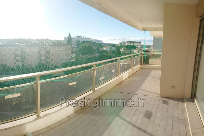 vente Appartement Juan-les-pins Centre-ville Appartement Juan-les-Pins Centre-ville, Location appartement 2 pièces 43 m²