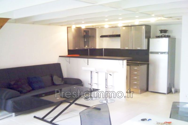 Photo Appartement Menton Centre-ville, Location appartement 2 pièces 50 m²