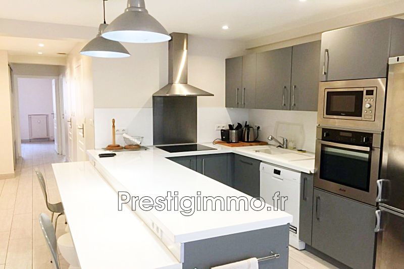 Photo Appartement Antibes Centre-ville, Location appartement 3 rooms 50 m²