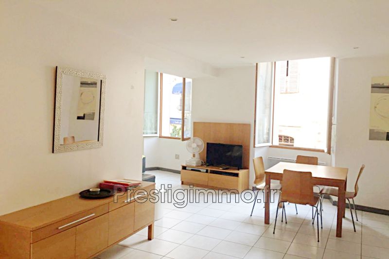 vente Appartement Antibes Vielle ville Appartement Antibes Vielle ville, Location appartement 2 pièces 40 m²