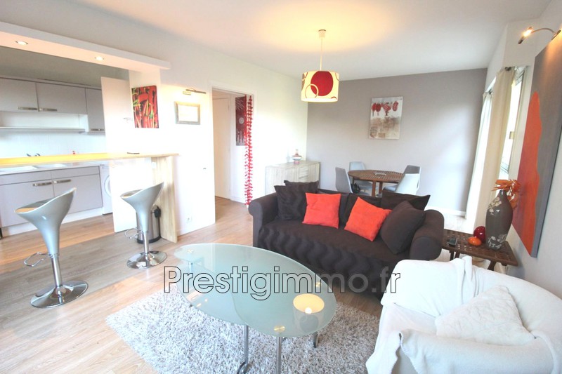 vente Apartment Antibes Les combes Apartment Antibes Les combes, Rentals apartment 3 rooms 67 m²