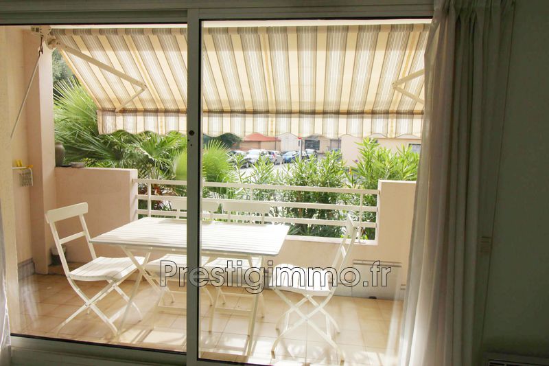vente Appartement Juan-les-pins Centre-ville Appartement Juan-les-Pins Centre-ville, Location appartement 2 pièces 47 m²