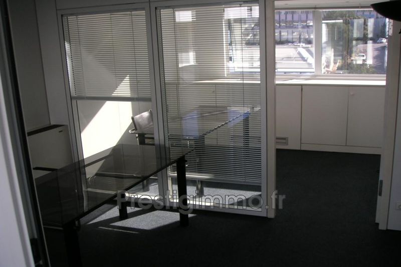 vente Fond de commerce location Sophia antipolis St berbard Sophia Antipolis St berbard, Professionnel 23 m²