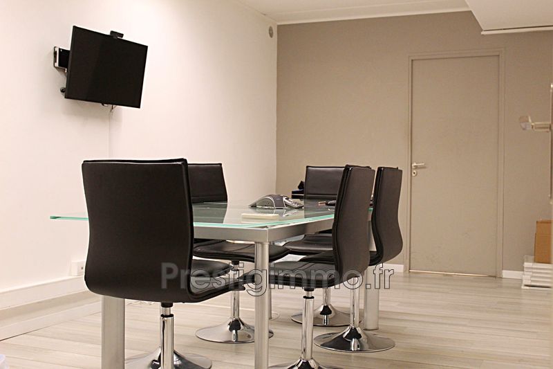 vente Locaux vente bureau Vallauris Sophia antipolis Bureau Vallauris Sophia antipolis, Professionnel bureau 230 m²