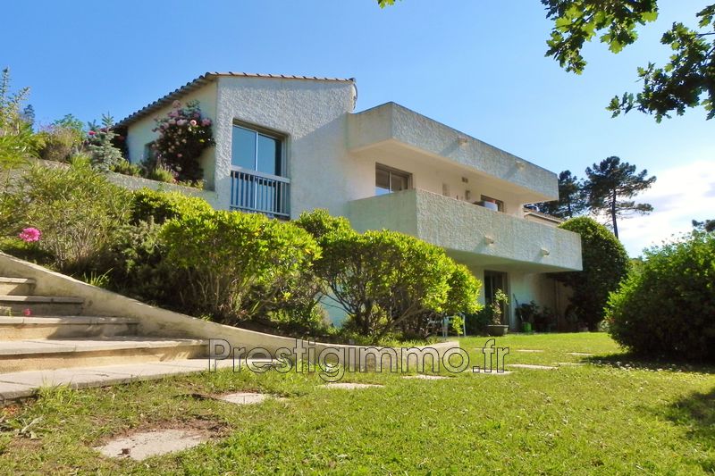vente House villa Les adrets-de-l'estérel City quiet Villa Les Adrets-de-l'Estérel Proche ville au calme, to buy villa 8 bedroom 250 m²
