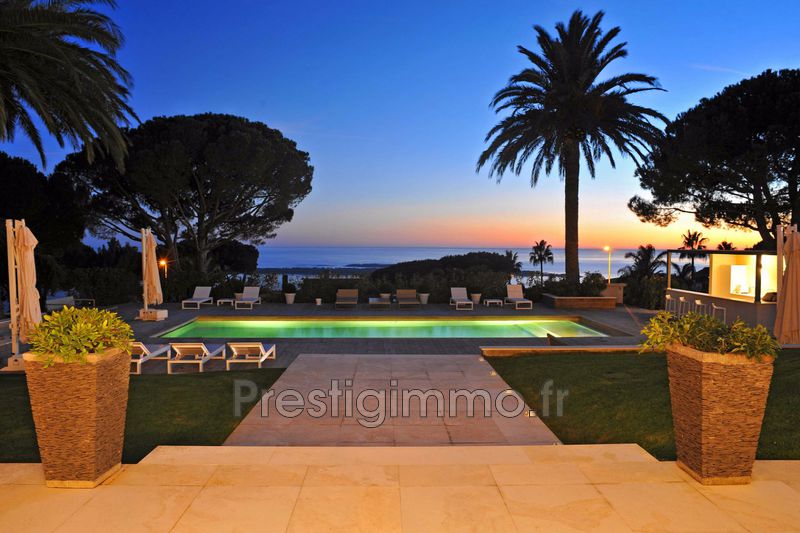 vente Maison demeure de prestige Vallauris Proche ville au calme Demeure de prestige Vallauris Proche ville au calme, achat demeure de prestige 5 chambres 700 m²