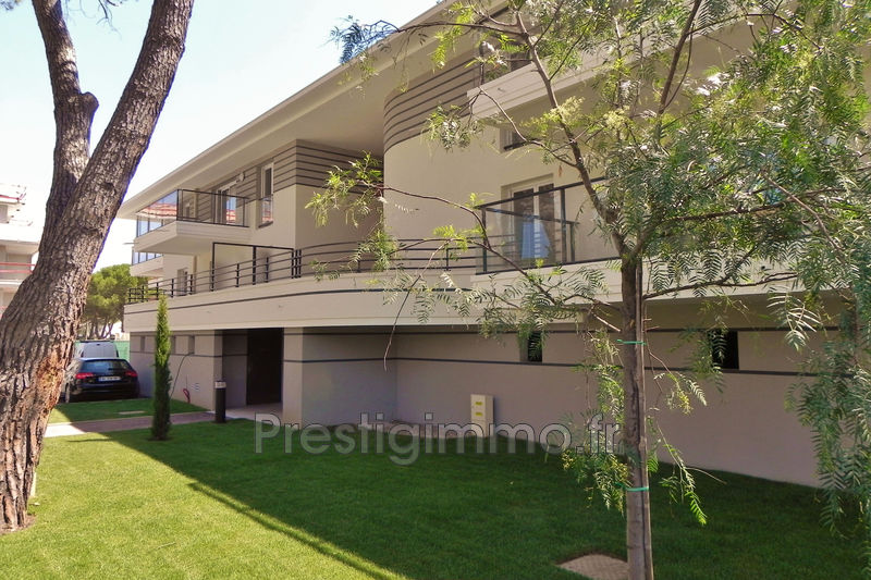 Photo Appartement Mandelieu-la-Napoule Centre-ville, achat appartement 2 pièces 43 m²