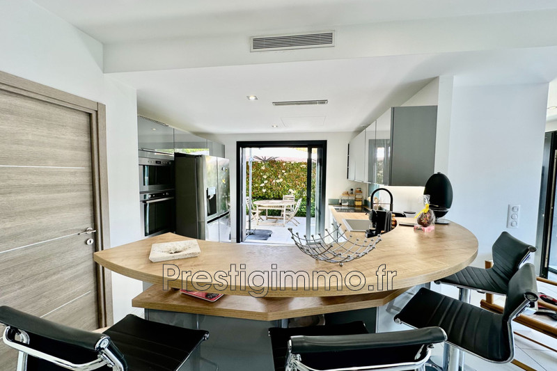Vente villa contemporaine Roquefort-les-Pins  
