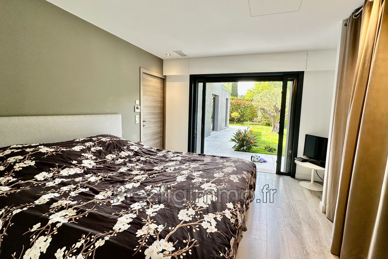Vente villa contemporaine Roquefort-les-Pins  