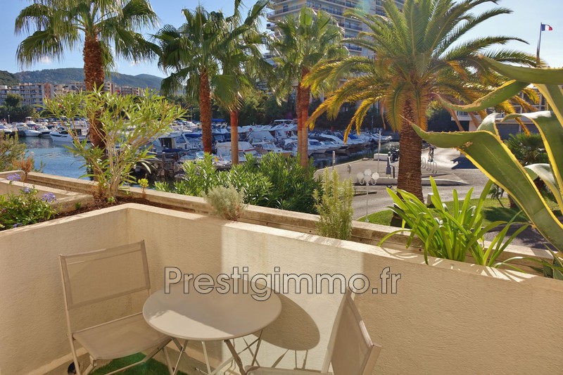 vente Apartment Mandelieu-la-napoule Quiet city centre Apartment Mandelieu-la-Napoule Centre ville calme, to buy apartment 1 room 21 m²