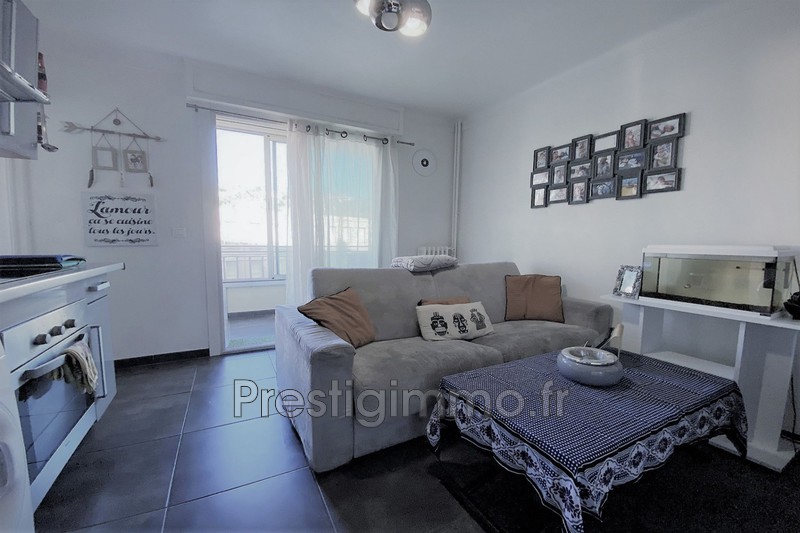 Photo Apartment Cannes Proche plages,   to buy apartment  2 rooms   24&nbsp;m&sup2;