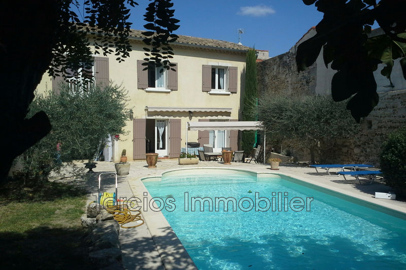Photo Villa Eyragues Centre-ville, achat villa 4 chambres 180 m²