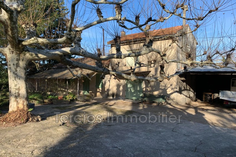 House Eyragues   to buy house  