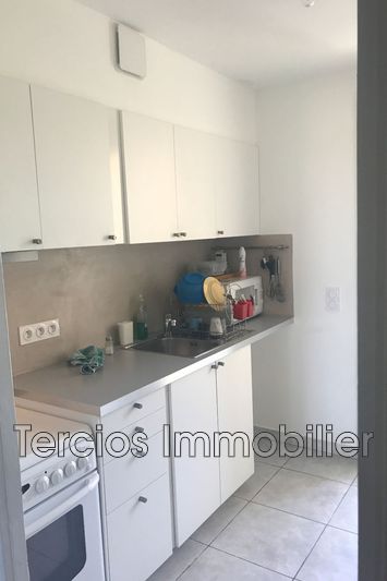 vente Apartment Châteaurenard Near downtown Apartment Châteaurenard Proche centre-ville, to buy apartment 3 rooms 53 m²