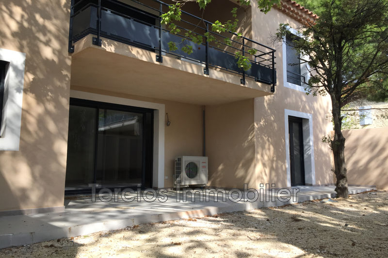 Photo Apartment Eyragues Centre-ville, to buy apartment 4 rooms 92 m²
