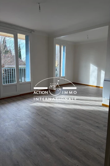 Location appartement Arles  