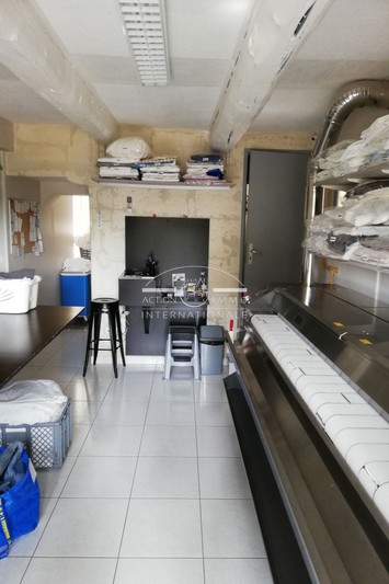 vente Vente local commercial locaux Maussane-les-alpilles Maussane-les-alpilles Locaux Maussane-les-Alpilles Maussane-les-alpilles, Professionnel locaux
