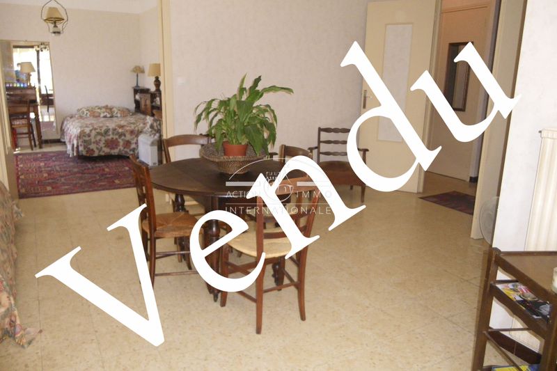 vente Appartement Saint-martin-de-crau Saint-martin-de-crau Appartement Saint-Martin-de-Crau Saint-martin-de-crau, achat appartement 2 pièces 58 m²