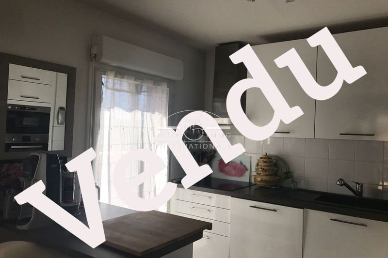 Photo Appartement Saint-Martin-de-Crau Saint-martin-de-crau, achat appartement 3 pièces 59 m²