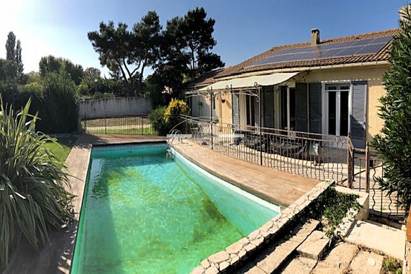 Photo Villa Saint-Martin-de-Crau Saint-martin-de-crau, achat villa 4 chambres 147 m²