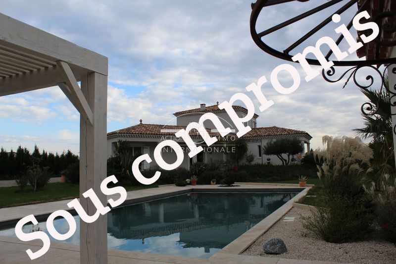 vente Maison villa Saint-martin-de-crau Saint-martin-de-crau Villa Saint-Martin-de-Crau Saint-martin-de-crau, achat villa 4 chambres 240 m²