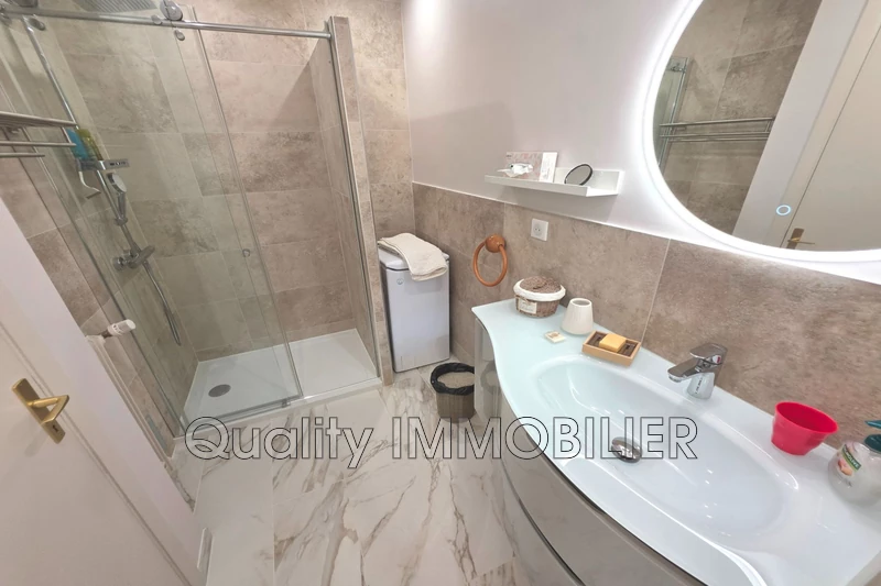 Location appartement Le Cannet  