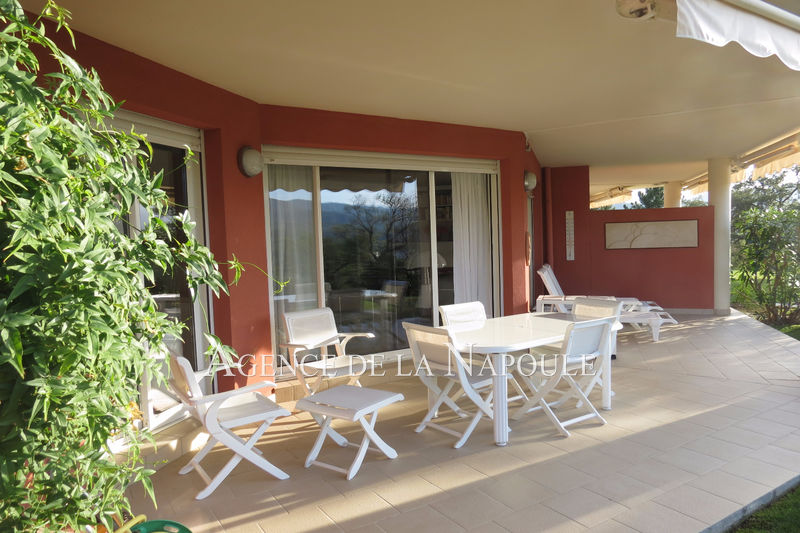 Photo Appartement Mandelieu-la-Napoule Minelle, achat appartement 4 pièces 135 m²