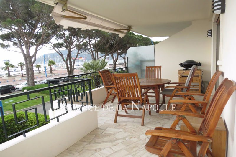 Photo Appartement Mandelieu-la-Napoule La napoule front de mer, achat appartement 3 pièces 70 m²
