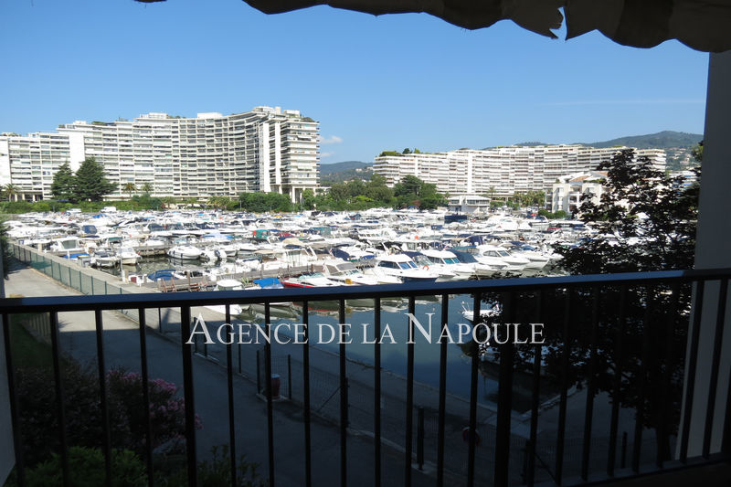 Photo Appartement Mandelieu-la-Napoule Cannes-marina, achat appartement 2 pièces 45 m²