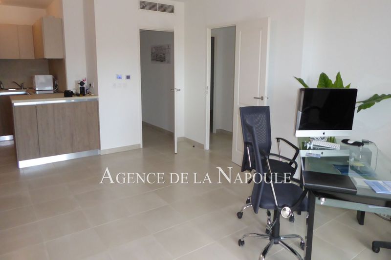 Photo Appartement Théoule-sur-Mer achat appartement 3 pièces 65 m²