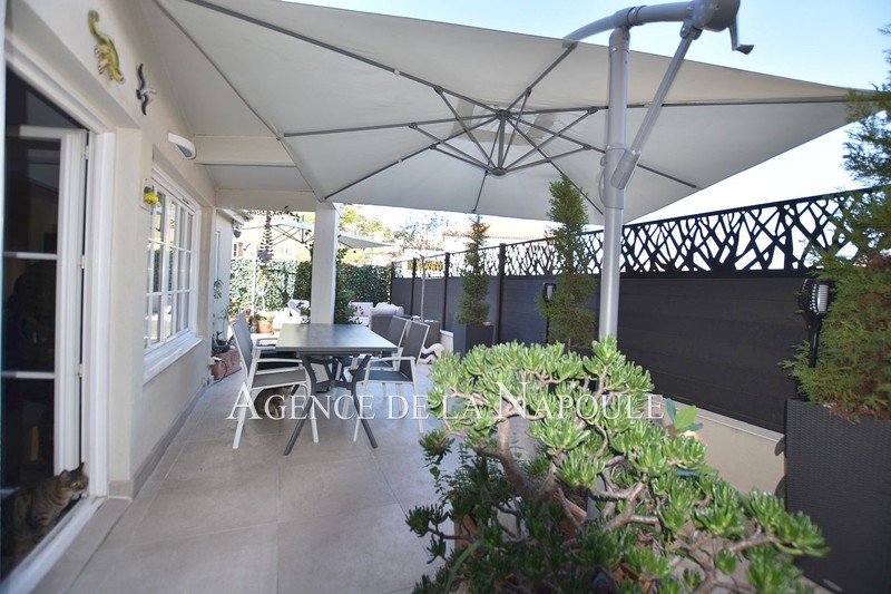 Photo Apartment Mandelieu-la-Napoule La napoule village, to buy apartment 4 rooms 83 m²