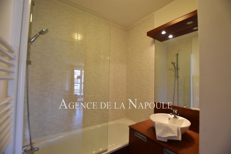 Photo n°4 - Vente appartement Mandelieu-la-Napoule 06210 - 220 000 €