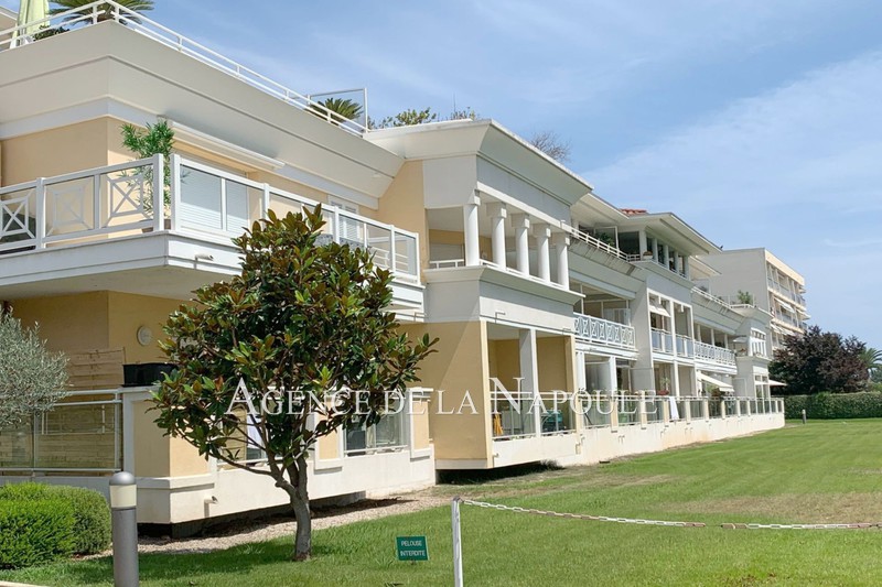 Apartment Mandelieu-la-Napoule Cottage,   to buy apartment  2 rooms   60&nbsp;m&sup2;