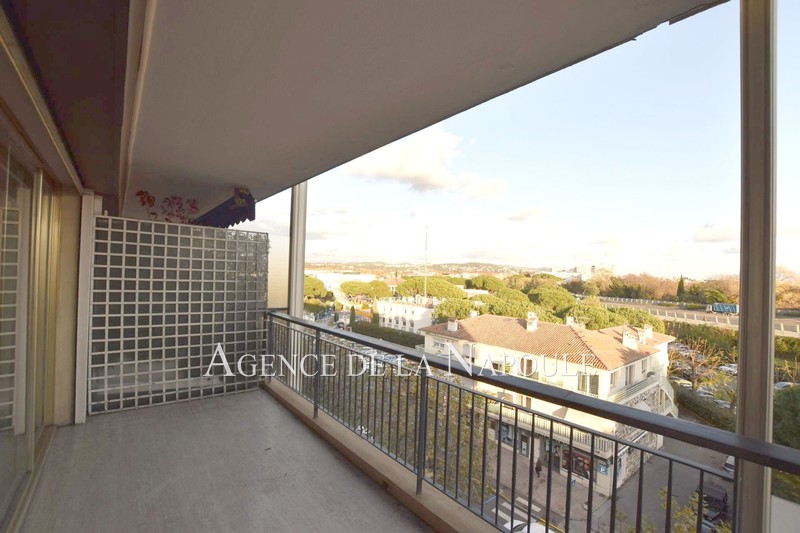 Photo Apartment Mandelieu-la-Napoule Centre,   to buy apartment  3 rooms   67&nbsp;m&sup2;