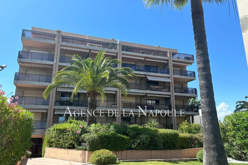 Vente appartement Mandelieu-la-Napoule  