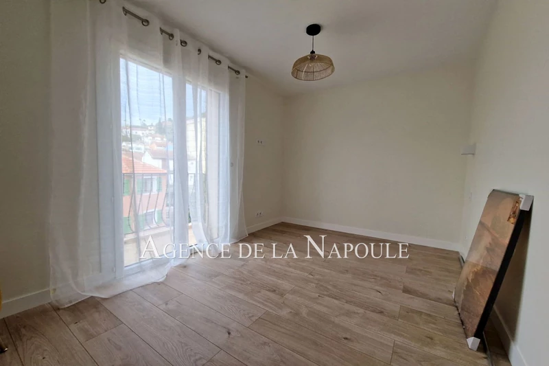 Vente appartement Mandelieu-la-Napoule  