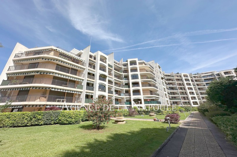 Vente appartement Mandelieu-la-Napoule  