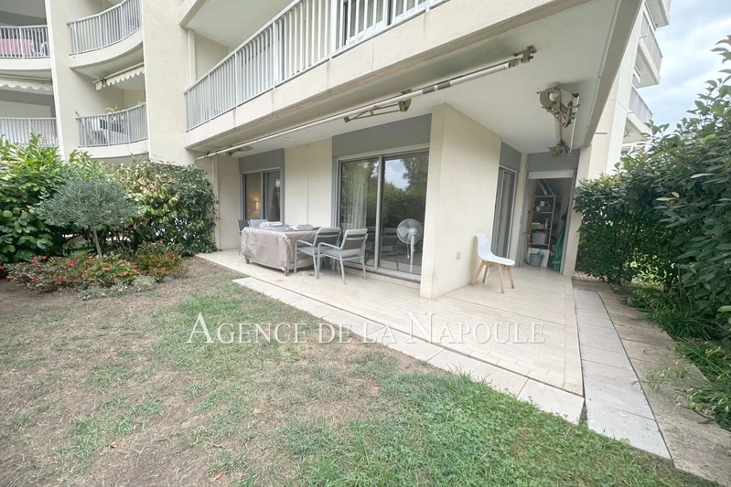 Vente appartement Mandelieu-la-Napoule  