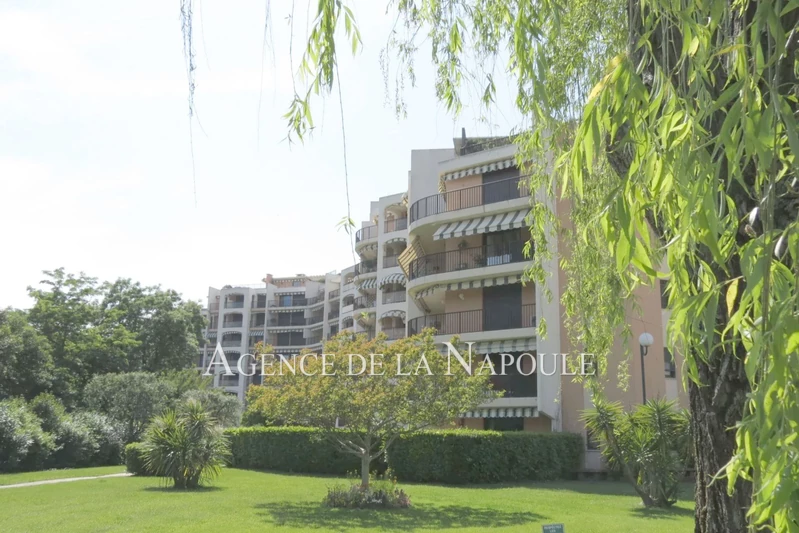Vente appartement Mandelieu-la-Napoule  