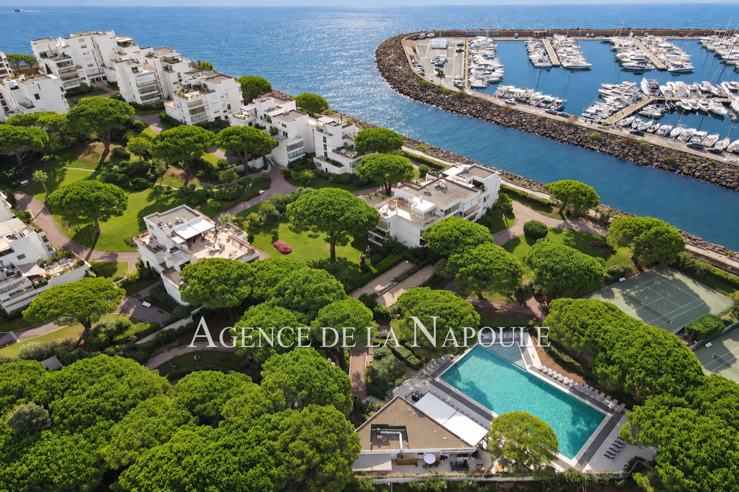 Appartement 2 pièces 56 m² · à Mandelieu la Napoule · 55,8 m² · 508 000 €